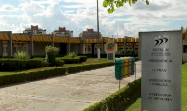 Nova lei de trânsito traz mudanças no transporte de crianças em veículos; entenda