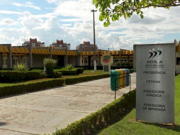 Nova lei de trânsito traz mudanças no transporte de crianças em veículos; entenda